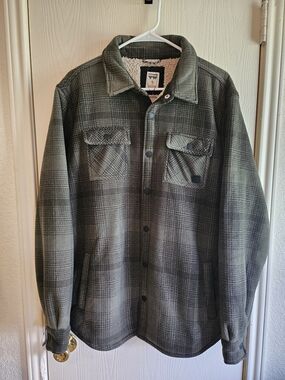 Voyager Men's Green Plaid Shacket